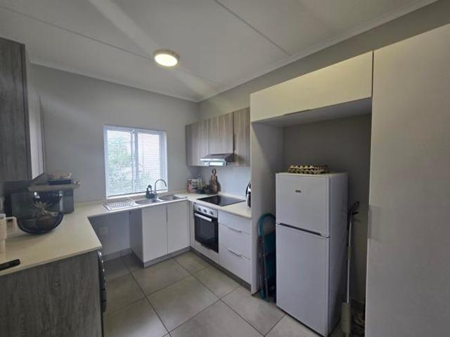 Apartment for sale in Princess Grant, Kwazulu-natal