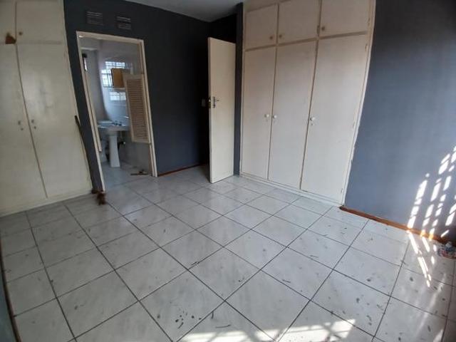 Apartment for sale in Durban, eThekwini Metropolitan Municipality