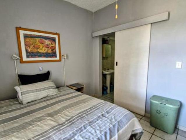 Apartment for sale in Margate, Hibiscus Coast Local Municipality