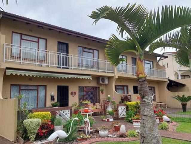 Apartment for sale in Margate, Hibiscus Coast Local Municipality