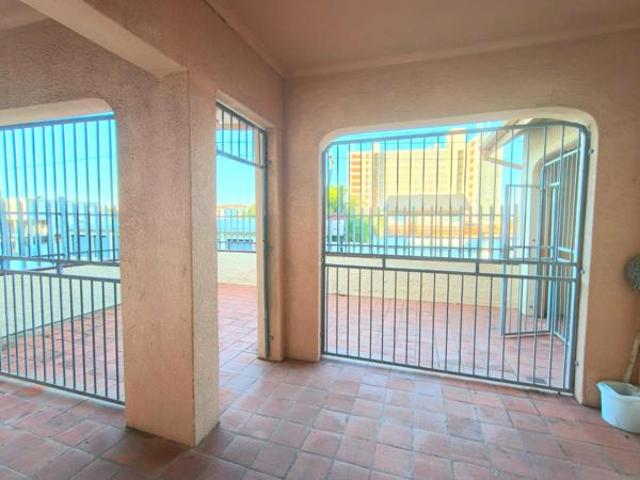 Apartment for sale in Ugu District Municipality, Kwazulu-natal