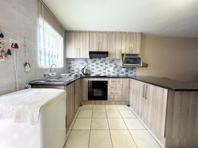 Apartment for sale in Ugu District Municipality, Kwazulu-natal