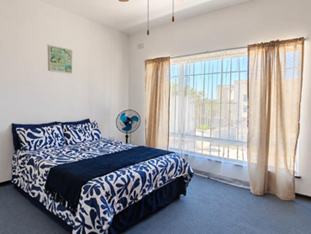 Apartment for sale in Margate, Hibiscus Coast Local Municipality