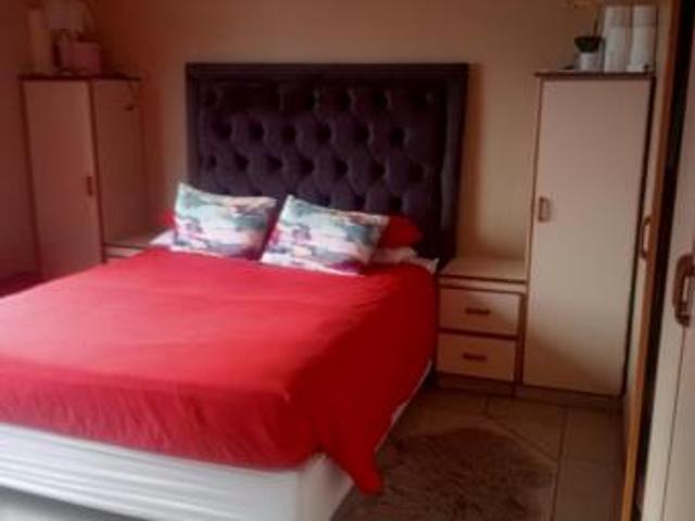 Apartment for sale in Margate, Hibiscus Coast Local Municipality