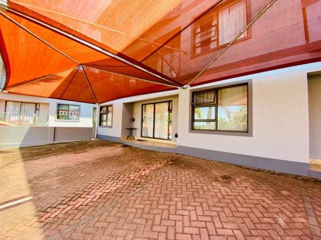 Apartment for sale in Ugu District Municipality, Kwazulu-natal
