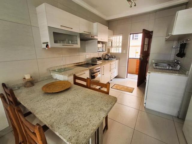 Apartment for sale in Ugu District Municipality, Kwazulu-natal