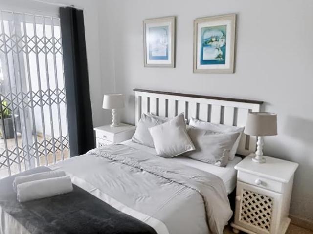 Apartment for sale in Margate, Hibiscus Coast Local Municipality