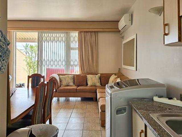 Apartment for sale in Margate, Hibiscus Coast Local Municipality