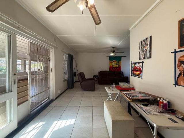 Apartment for sale in Ugu District Municipality, Kwazulu-natal