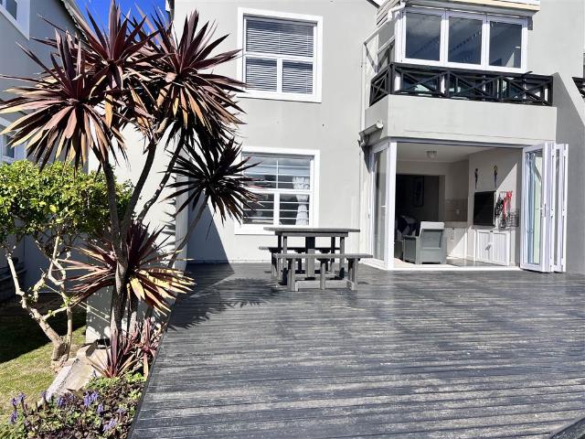 Apartment for sale in Cape St Francis, Eastern Cape