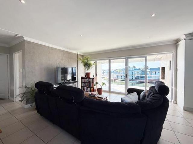 Apartment for sale in Cape St Francis, Eastern Cape