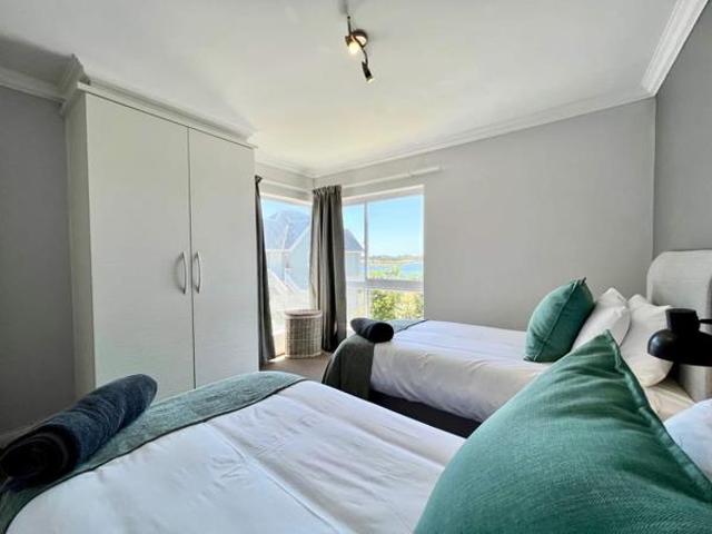 Apartment for sale in Jeffreys Bay, Kouga Local Municipality