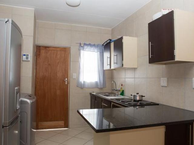 Apartment for rent in Waterkloof, Gauteng