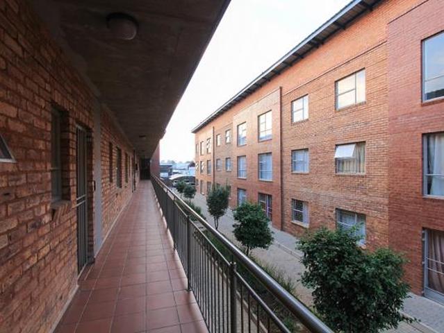 Apartment for rent in Waterkloof, Gauteng