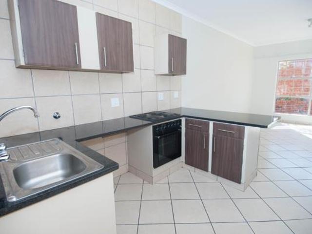 Apartment for rent in Waterkloof, Gauteng