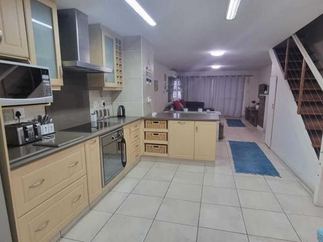 Apartment for sale in UMhlathuze Municipality, Kwazulu-natal