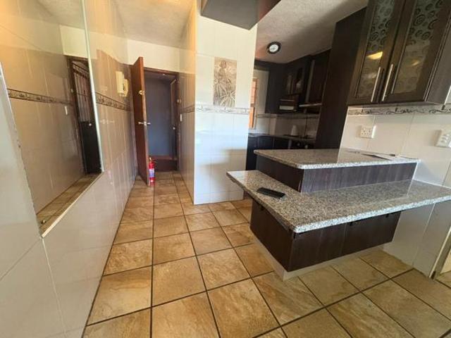 Apartment for sale in UMhlathuze Municipality, Kwazulu-natal