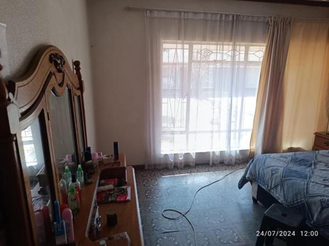 Apartment for sale in Klerksdorp, Matlosana Local Municipality