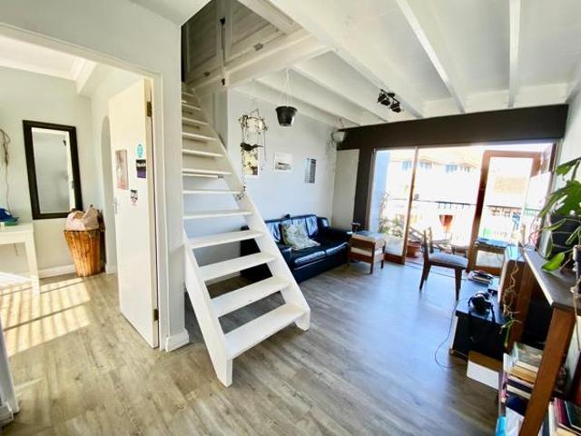 Apartment for sale in Cape Town, Western Cape