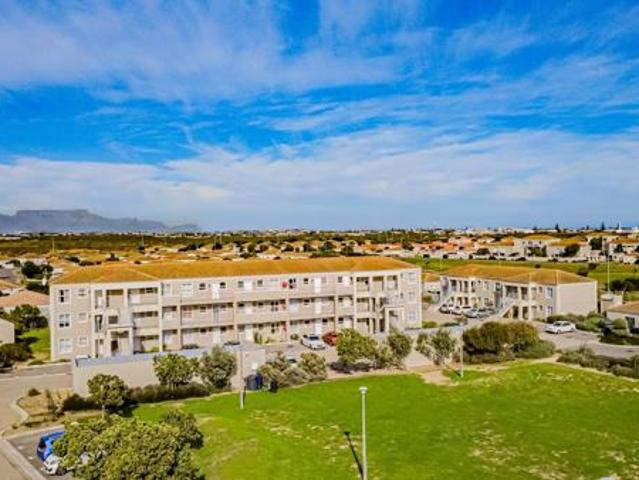 Apartment for sale in Cape Town, Western Cape
