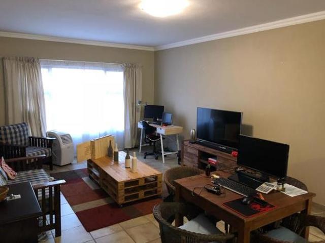 Apartment for rent in North West