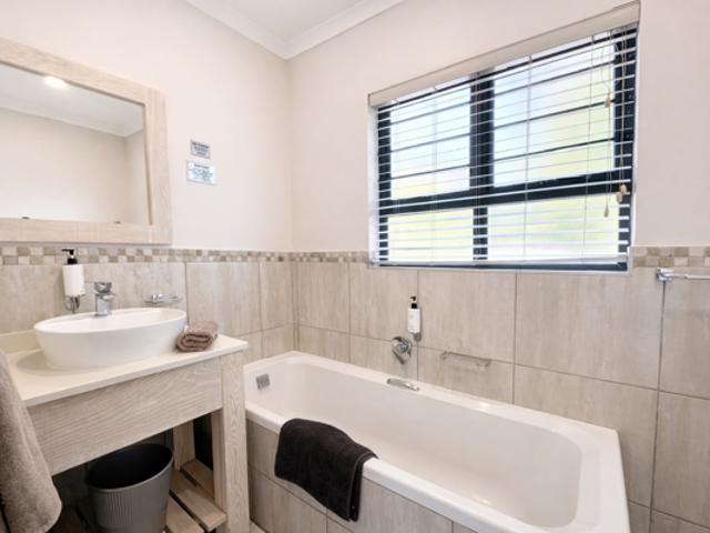 Apartment for sale in Ugu District Municipality, Kwazulu-natal