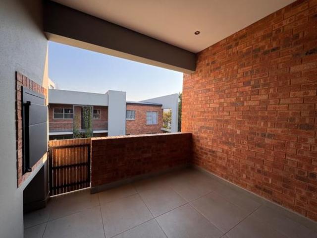 Apartment for rent in Waterkloof, Gauteng