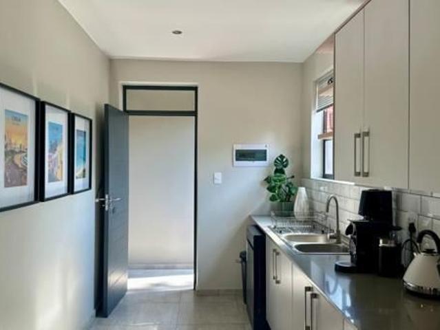 Apartment for rent in Waterkloof, Gauteng