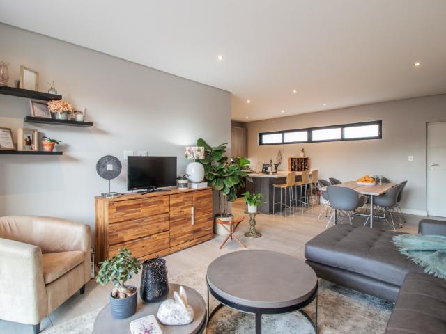 Apartment for sale in Waterkloof, Gauteng