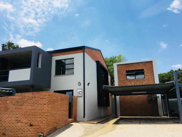 Apartment for rent in Waterkloof, Gauteng