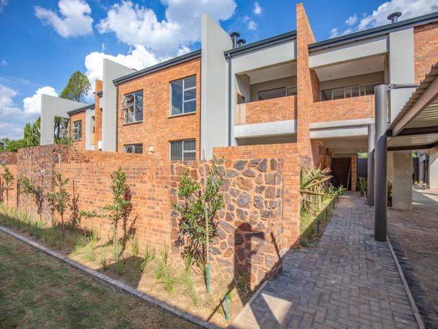Apartment for sale in Waterkloof, Gauteng