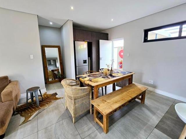 Apartment for rent in Waterkloof, Gauteng