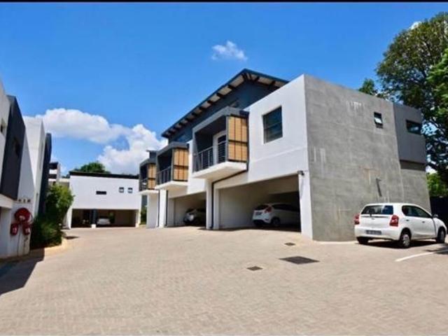 Apartment for rent in Waterkloof, Gauteng