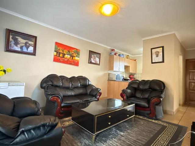 Apartment for sale in Vosloorus, Gauteng