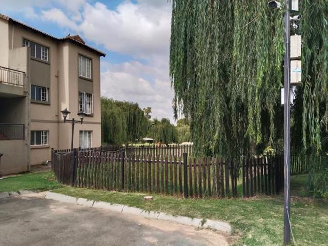 Apartment for rent in Newtown, Vosloorus