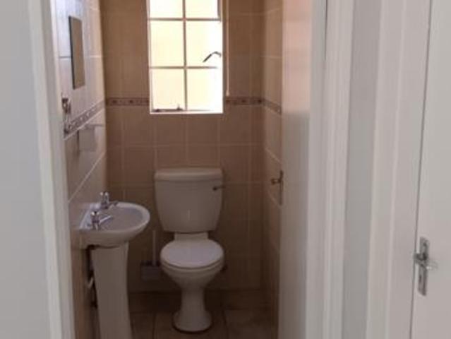 Apartment for rent in Jansenpark, City of Ekurhuleni Metropolitan Municipality