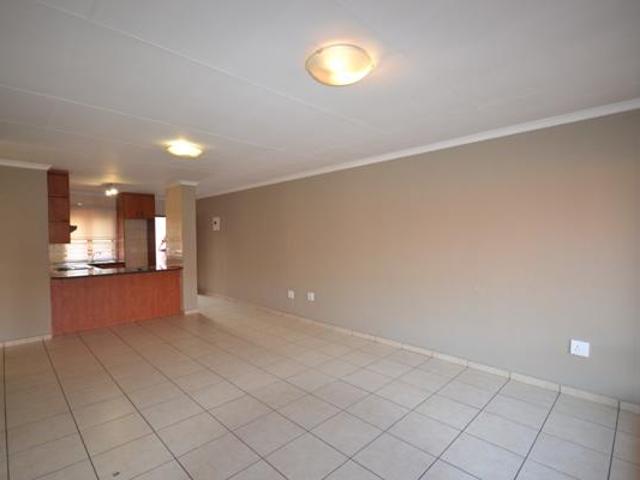 Apartment for rent in Jansenpark, City of Ekurhuleni Metropolitan Municipality