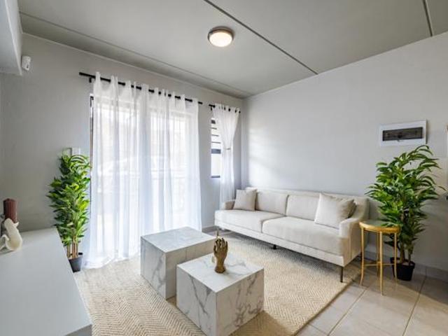 Apartment for rent in Waterkloof, Gauteng