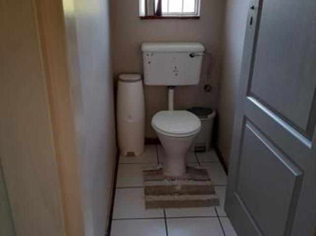 Apartment for rent in Waterkloof, Gauteng