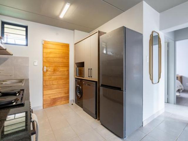 Apartment for rent in Waterkloof, Gauteng