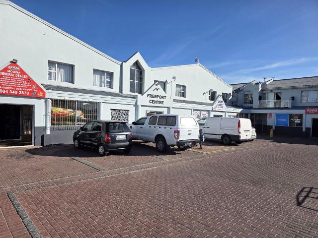 Apartment for sale in West Coast, Britannia Bay