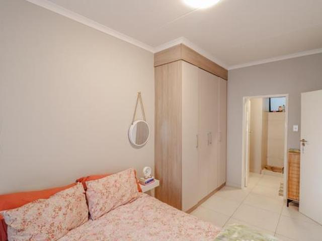 Apartment for sale in Vosloorus, Gauteng