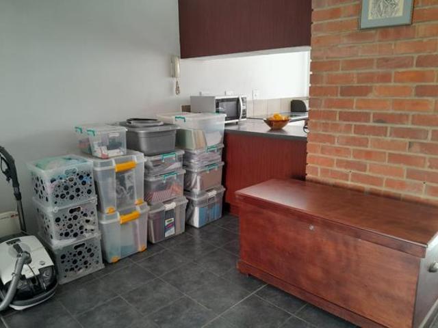 Apartment for sale in Vosloorus, Gauteng