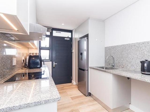 Apartment for sale in Cape Town, Western Cape