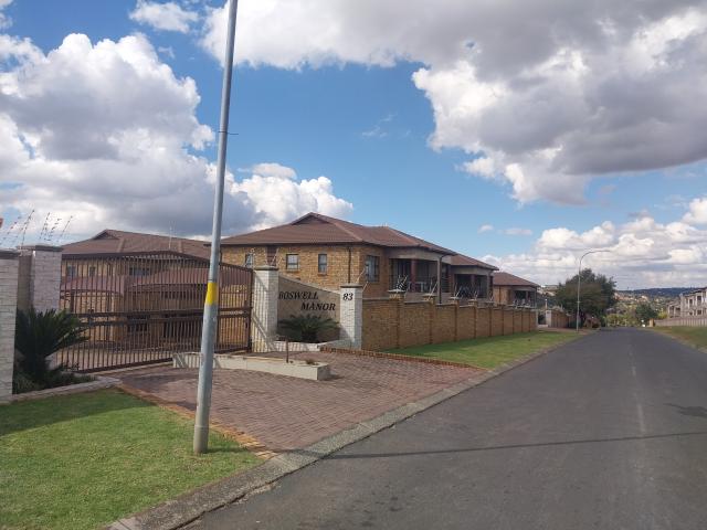 Apartment for sale in Vosloorus, Gauteng