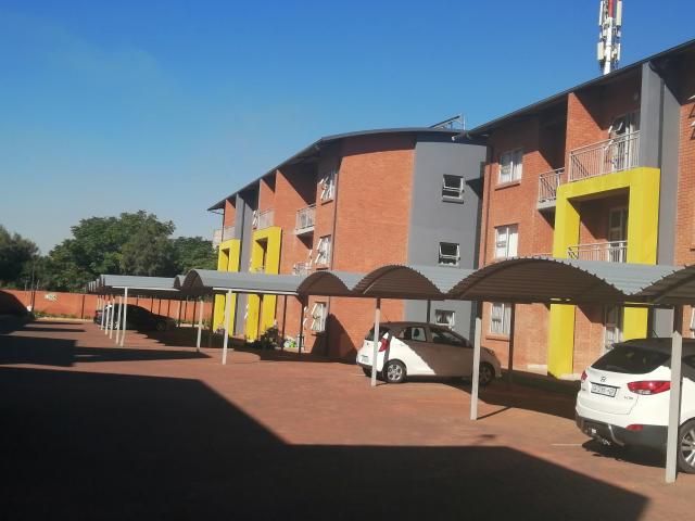 Apartment for rent in Waterkloof, Gauteng