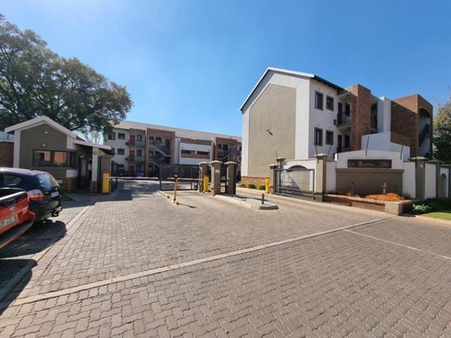 Apartment for rent in Waterkloof, Gauteng