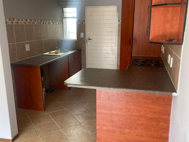 Apartment for rent in Waterkloof, Gauteng
