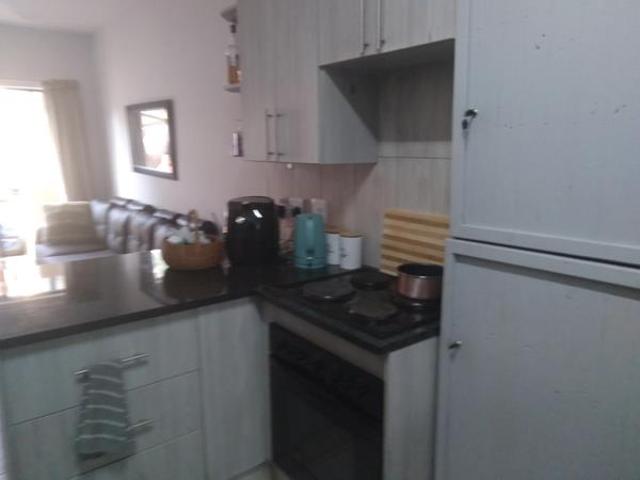 Apartment for rent in Waterkloof, Gauteng