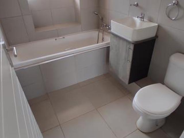 Apartment for rent in Waterkloof, Gauteng